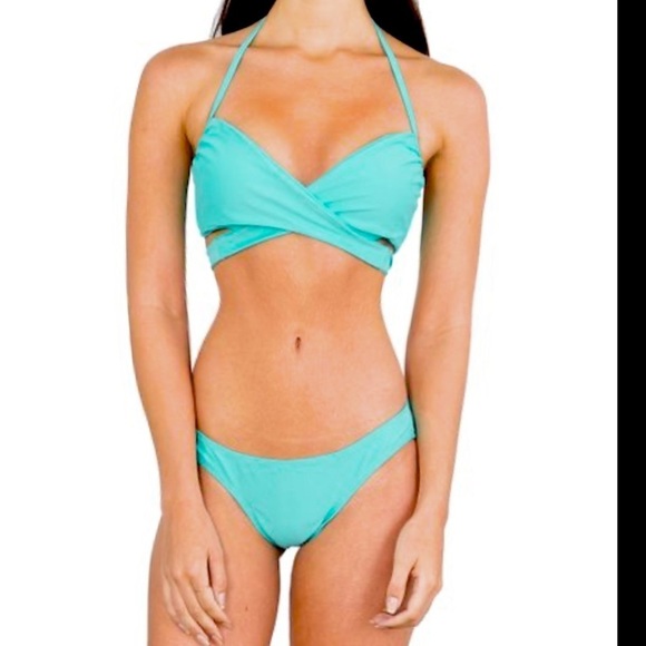Victoria’s Secret Cross Front Mint Bikini Set - Picture 1 of 7